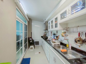 *****ทาวน์เฮ้าส์มือสองย่านนนทบุรี ม.กัสโต้ ราชพฤกษ์-พระราม5 บนเนื้อที่ 17.9 ตร.ว. ฟังก์ชัน 3 ห้องนอน 2 ห้องน้ำ 2 ที่จอดรถ บนทำเลยอดเยี่ยม เพียงไม่ถึง 15 นาทีก็ถึงรถไฟฟ้าสายสีม่วง "สถานีแยกติวานนท์" ใกล้เซ็นทรัล รัตนาธิเบศร์ และทางด่วน "ศรีรัชใหม่"